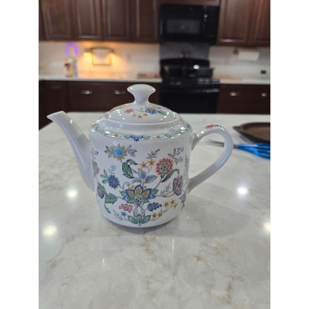 Andrea By Sadek Tea Pot Vintage Japan Floral Party Ceramic Collectible